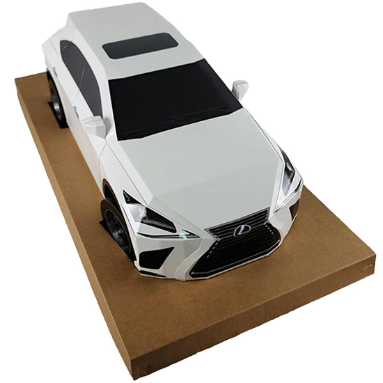 紙紮白LexusNX300